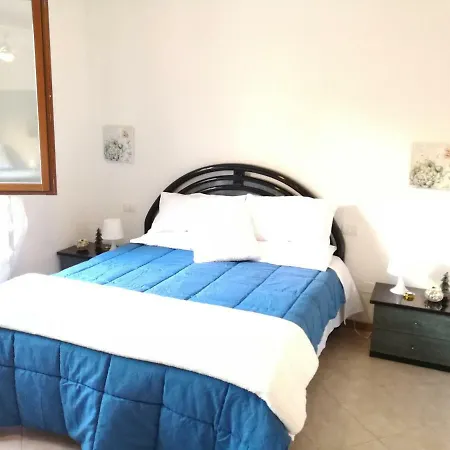 Apartment Alloggio Adrian *